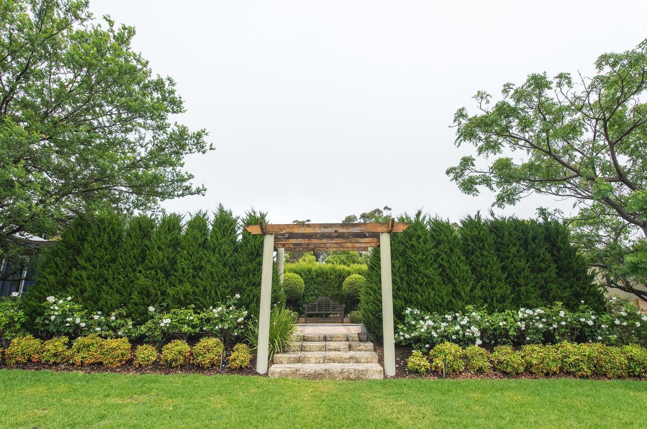 포트링컨 S T U D I O 22 Peaceful Retreat With Garden Views 아파트 외부 사진